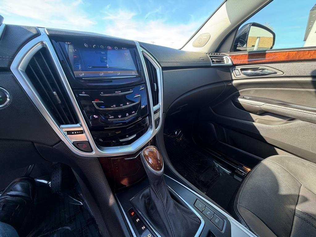 Cadillac SRX Luxury Collection FWD 2015