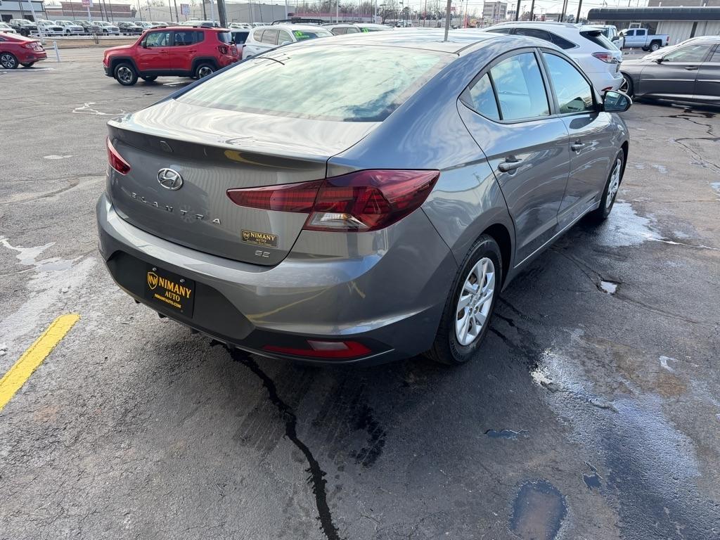 Hyundai Elantra SE 6M 2019