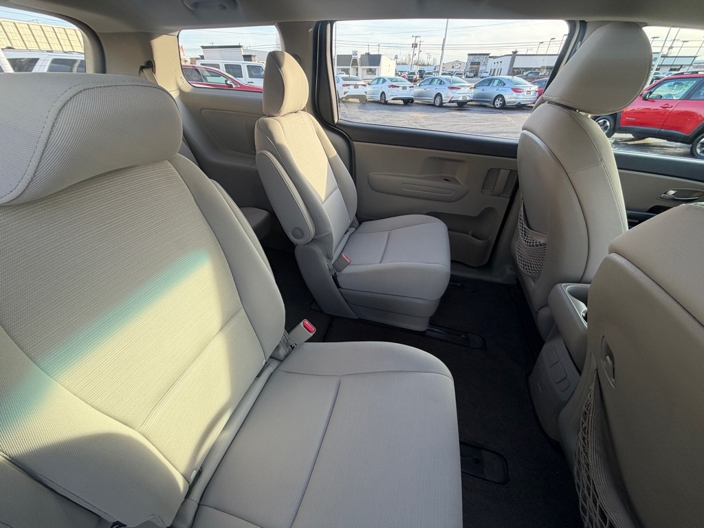Kia Sedona L 2015