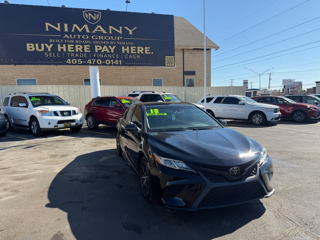 Toyota Camry SE 2018