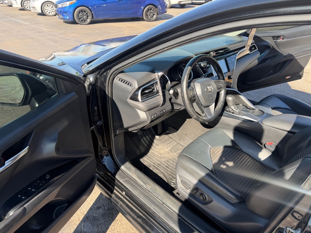 Toyota Camry SE 2018