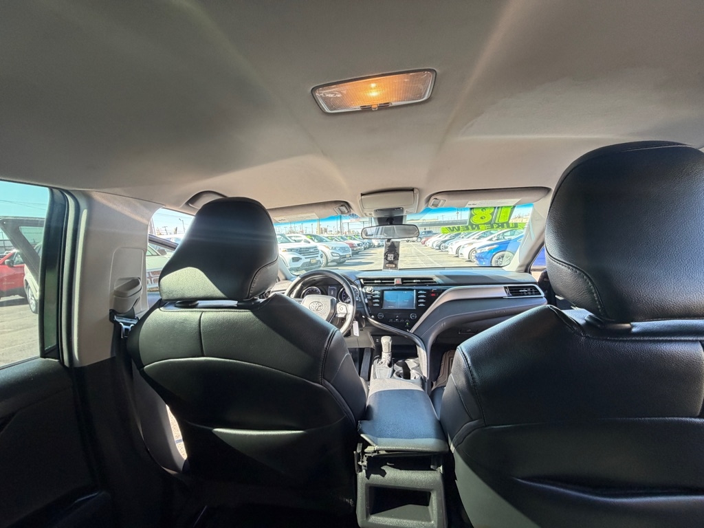 Toyota Camry SE 2018