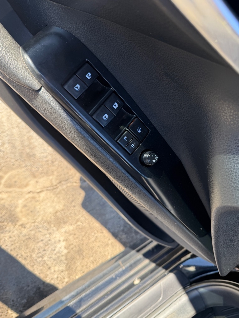 Toyota Camry SE 2018