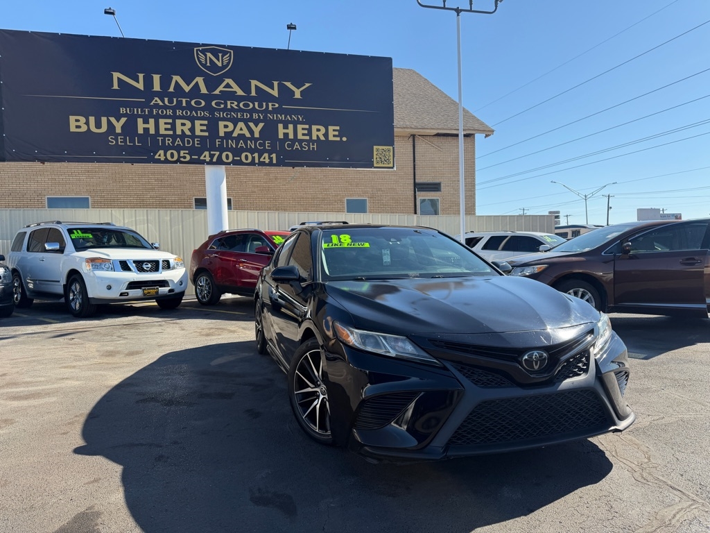 Toyota Camry SE 2018