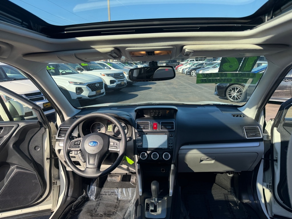 Subaru Forester 2.5i Premium PZEV CVT 2016
