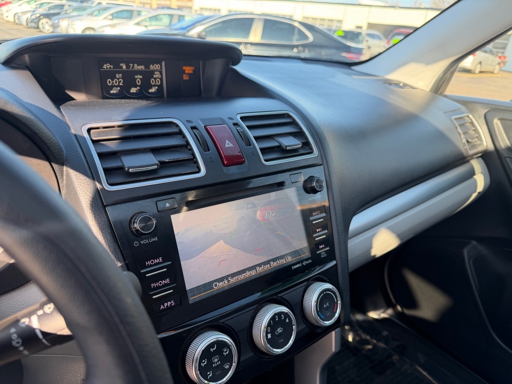 Subaru Forester 2.5i Premium PZEV CVT 2016