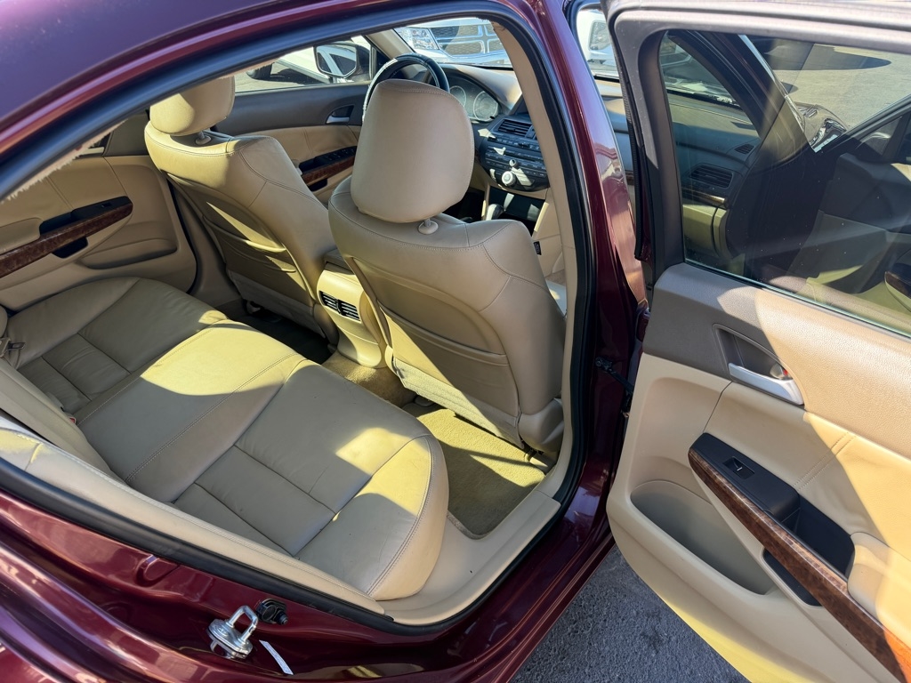 Honda Accord EX-L Sedan AT 2010