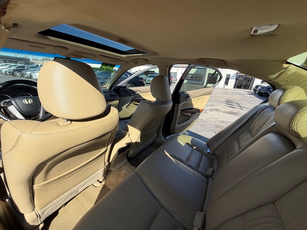 Honda Accord EX-L Sedan AT 2010