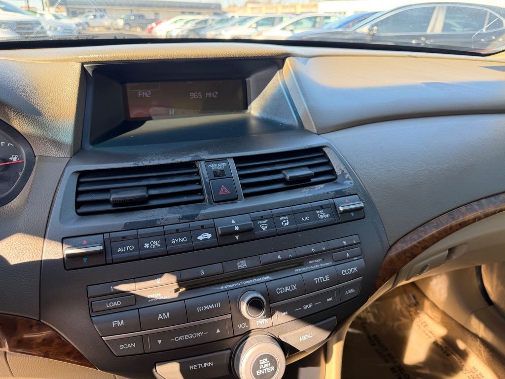 Honda Accord EX-L Sedan AT 2010