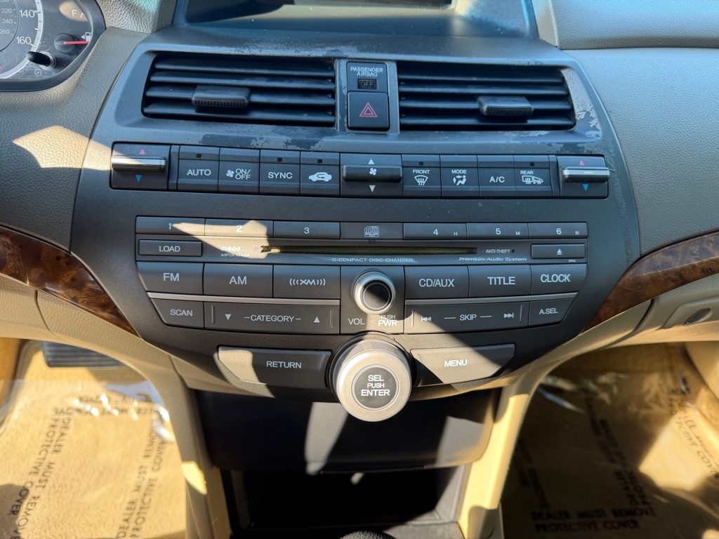 Honda Accord EX-L Sedan AT 2010