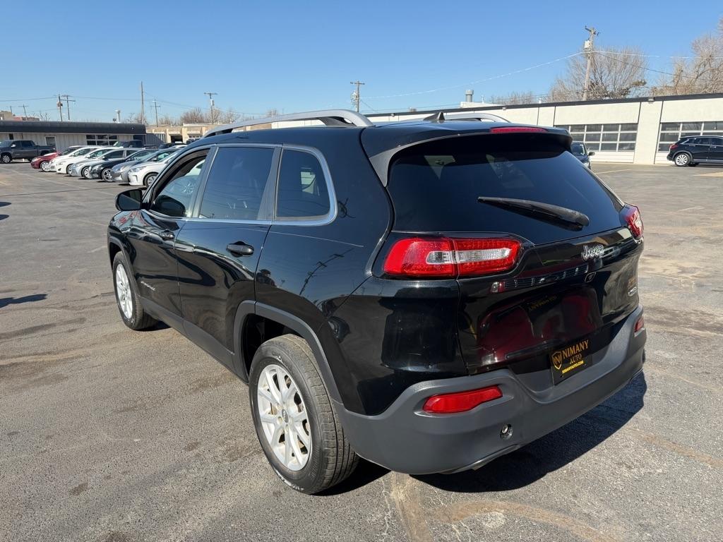 Jeep Cherokee Latitude FWD 2017