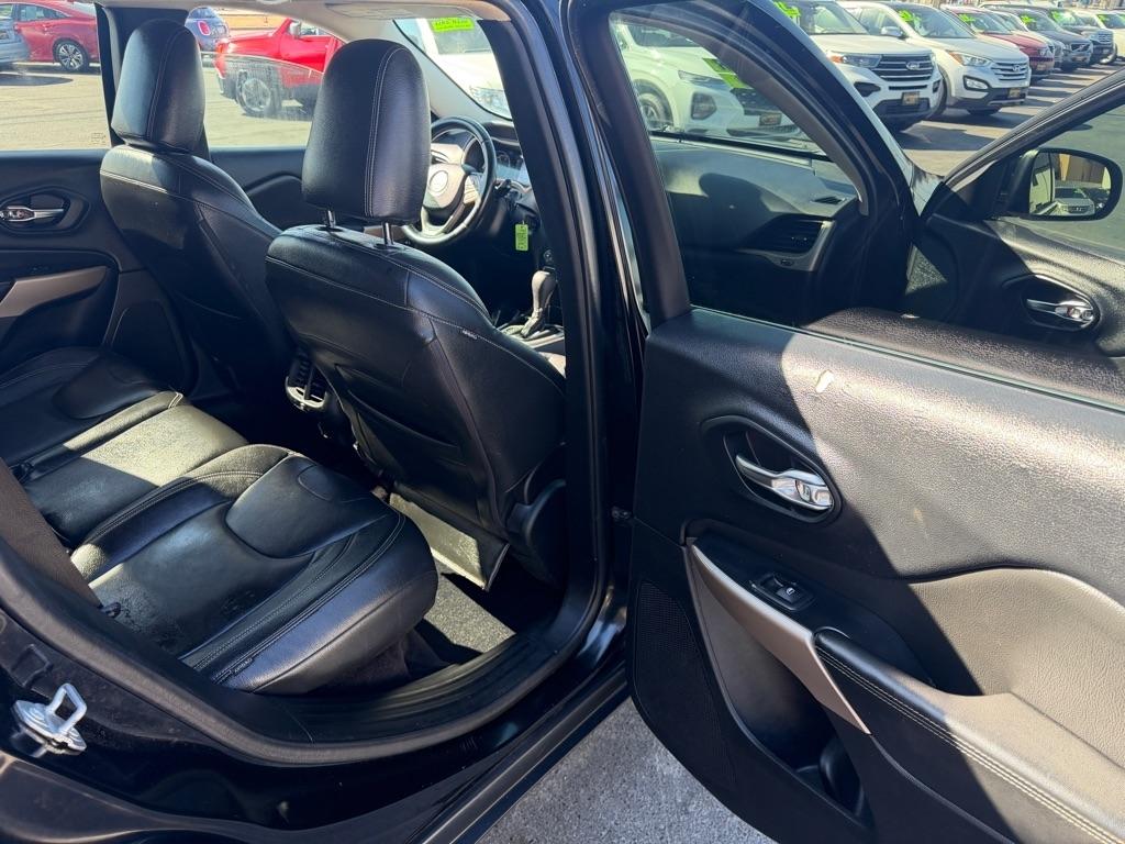 Jeep Cherokee Latitude FWD 2017