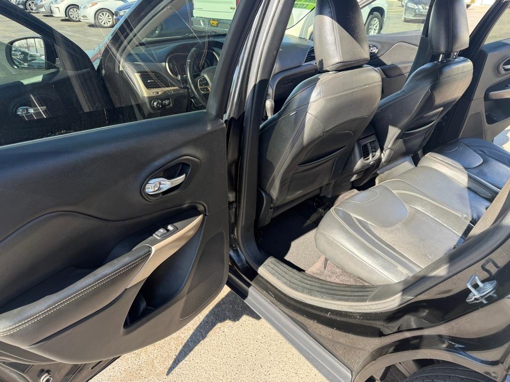 Jeep Cherokee Latitude FWD 2017