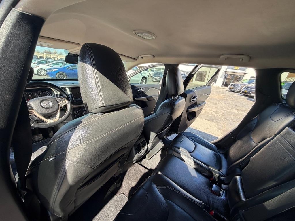 Jeep Cherokee Latitude FWD 2017