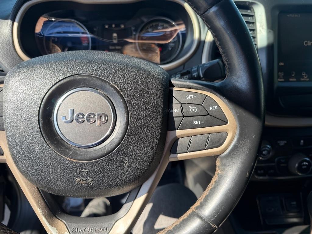 Jeep Cherokee Latitude FWD 2017