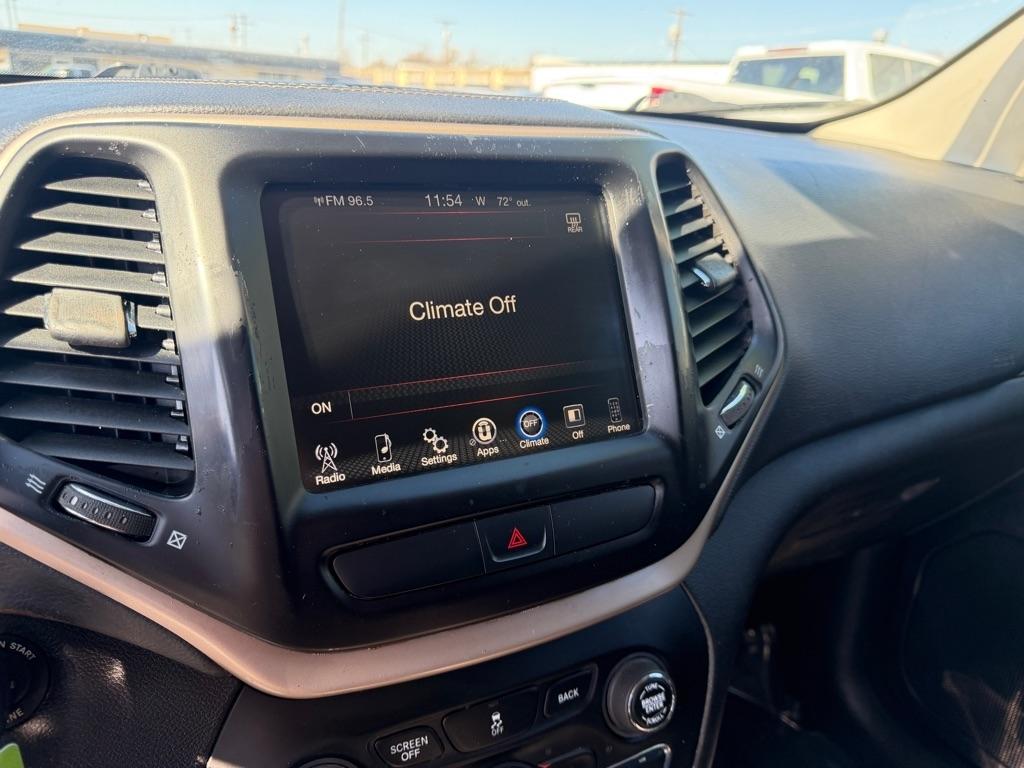 Jeep Cherokee Latitude FWD 2017