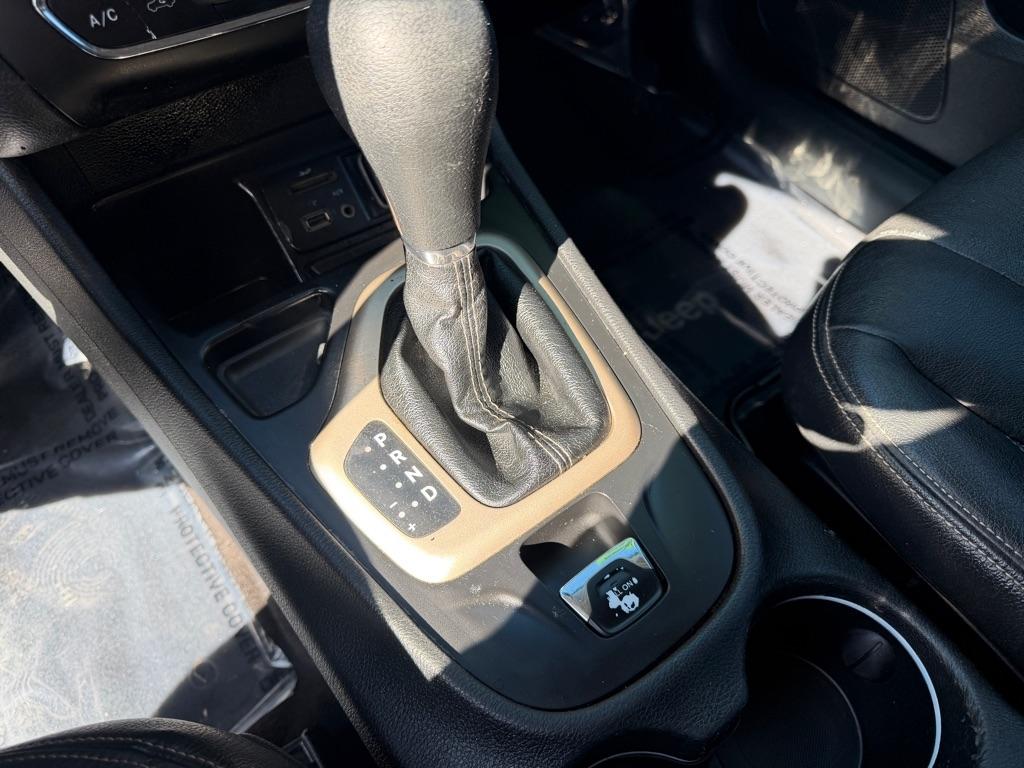 Jeep Cherokee Latitude FWD 2017