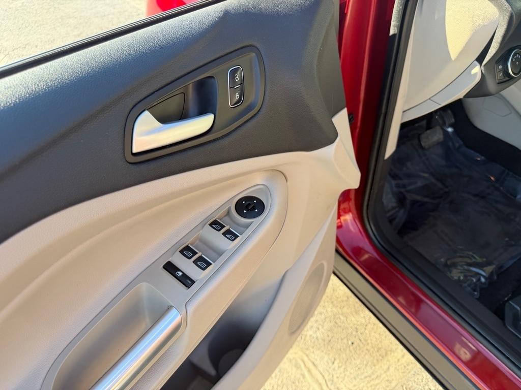 Ford Escape SE FWD 2017