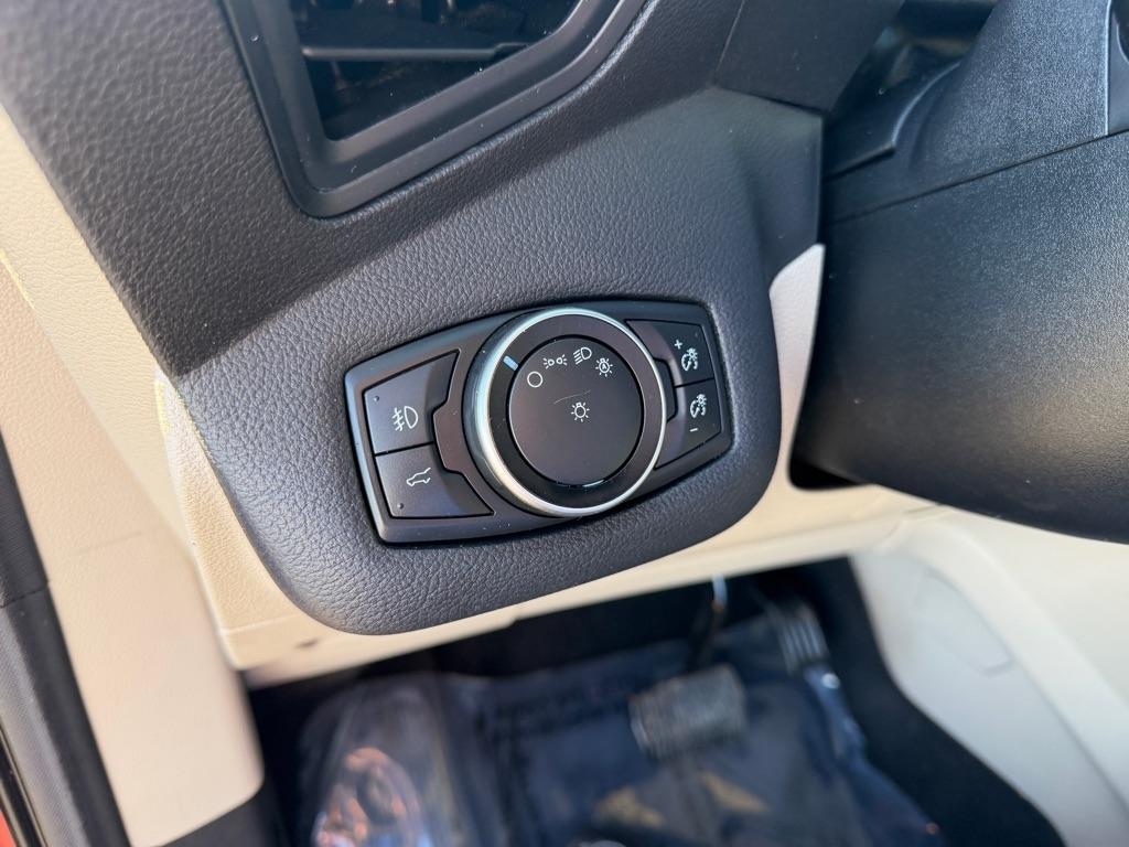 Ford Escape SE FWD 2017