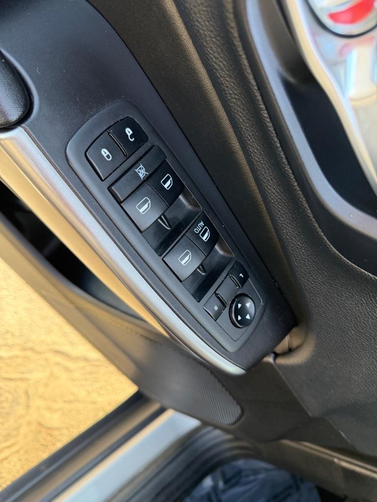 Jeep Cherokee Latitude FWD 2019