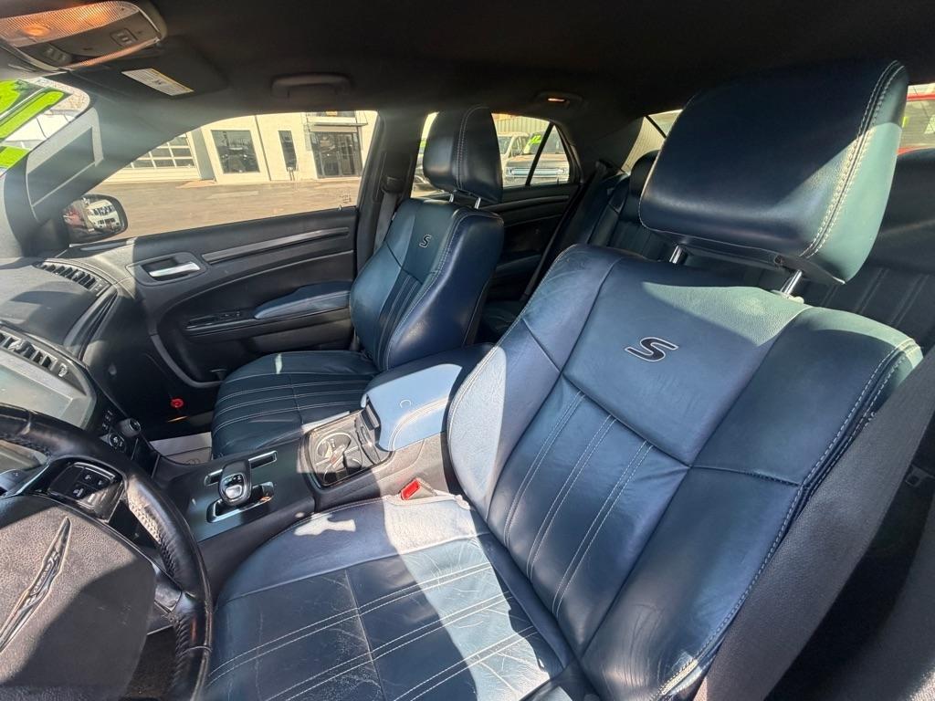 Chrysler 300 S V6 AWD 2014