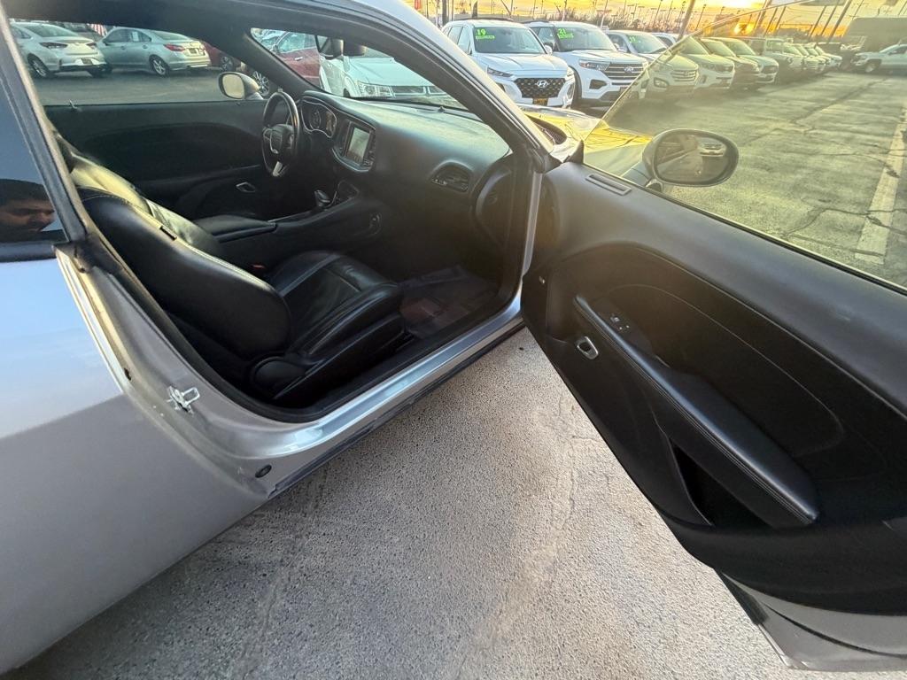 Dodge Challenger SXT 2016