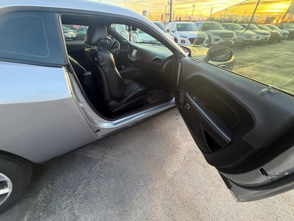 Dodge Challenger SXT 2016