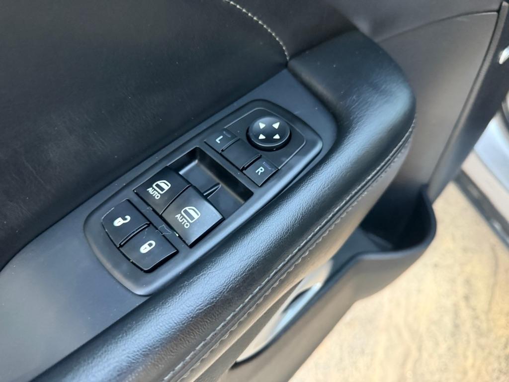 Dodge Challenger SXT 2016