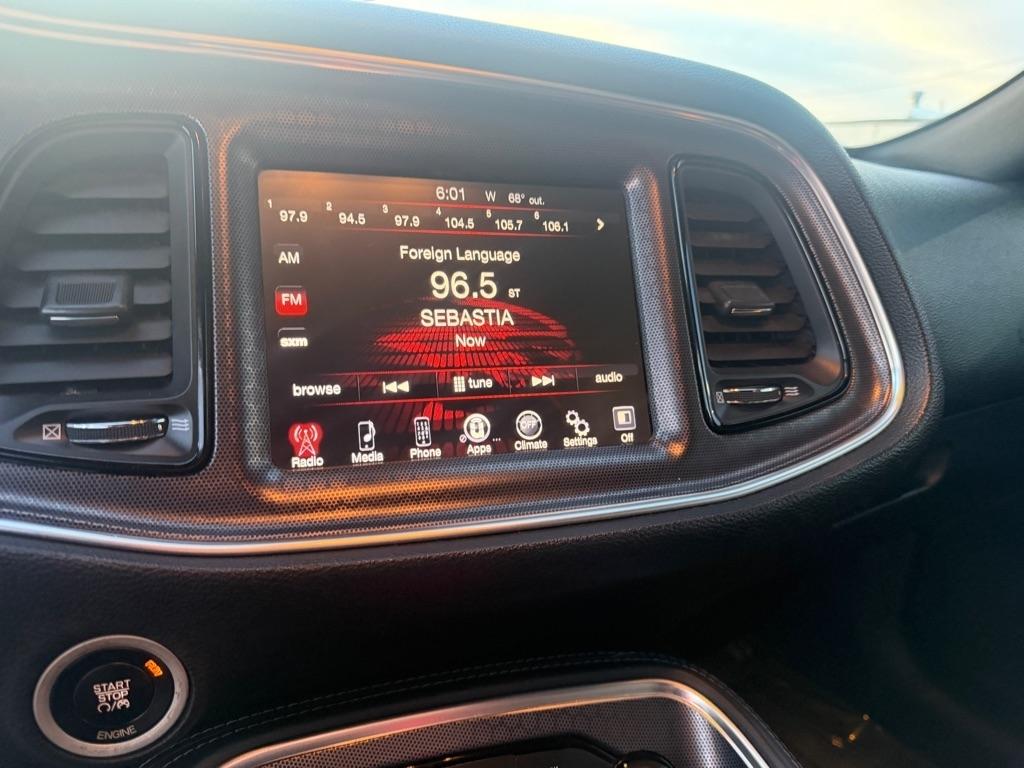 Dodge Challenger SXT 2016