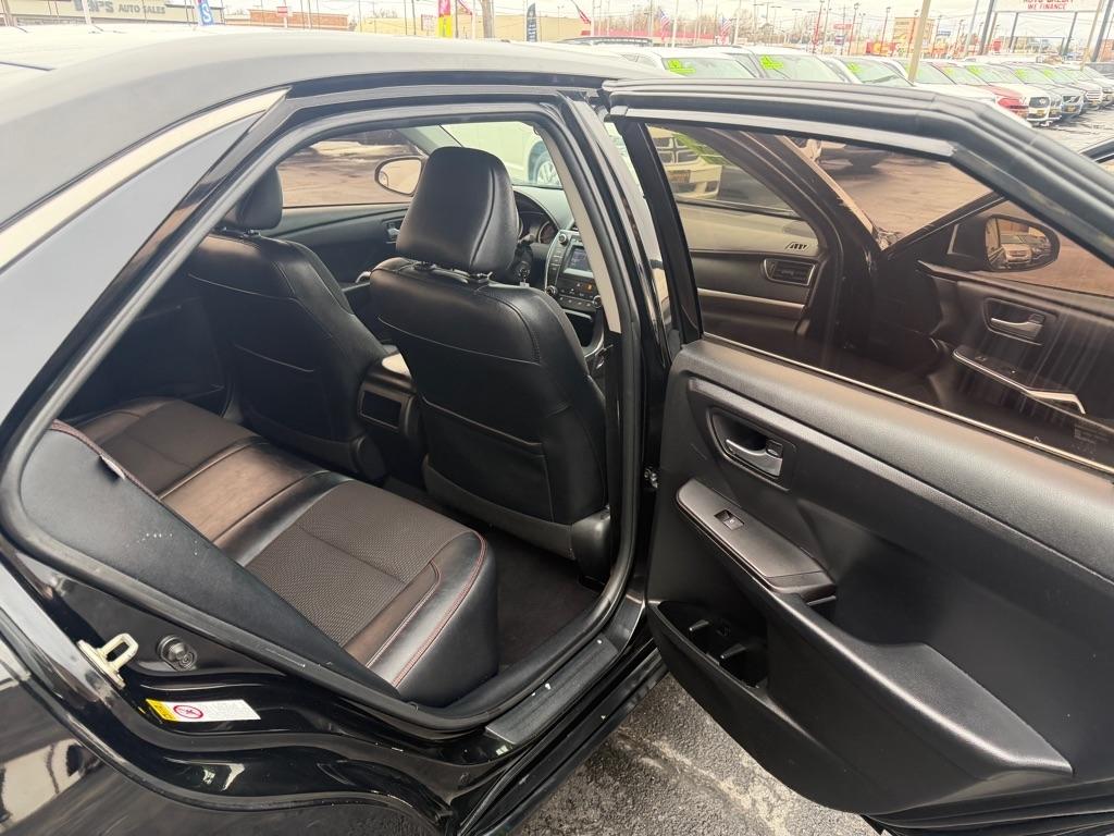 Toyota Camry LE 2017