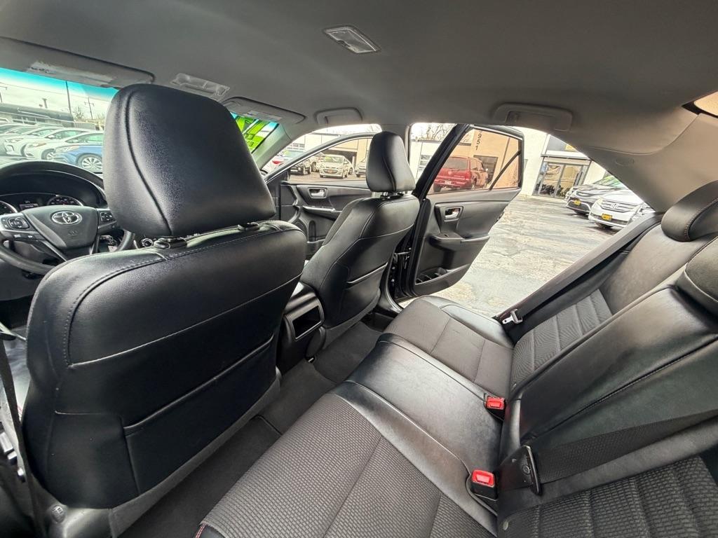 Toyota Camry LE 2017