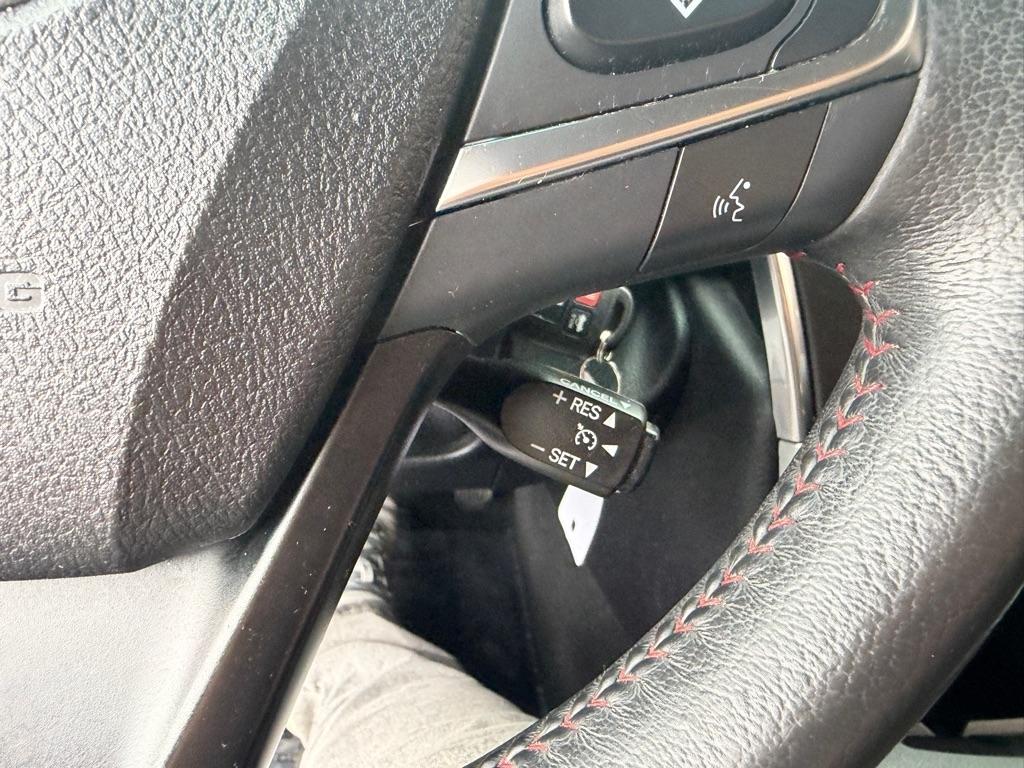 Toyota Camry LE 2017