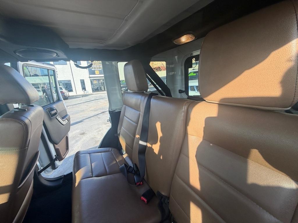 Jeep Wrangler Unlimited Rubicon 4WD 2011