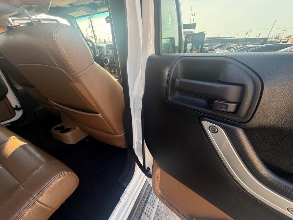 Jeep Wrangler Unlimited Rubicon 4WD 2011