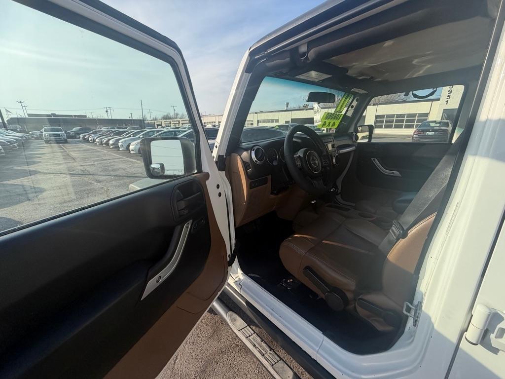 Jeep Wrangler Unlimited Rubicon 4WD 2011