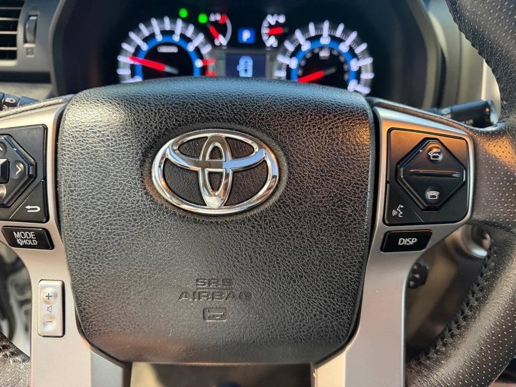 Toyota 4Runner SR5 2WD 2014