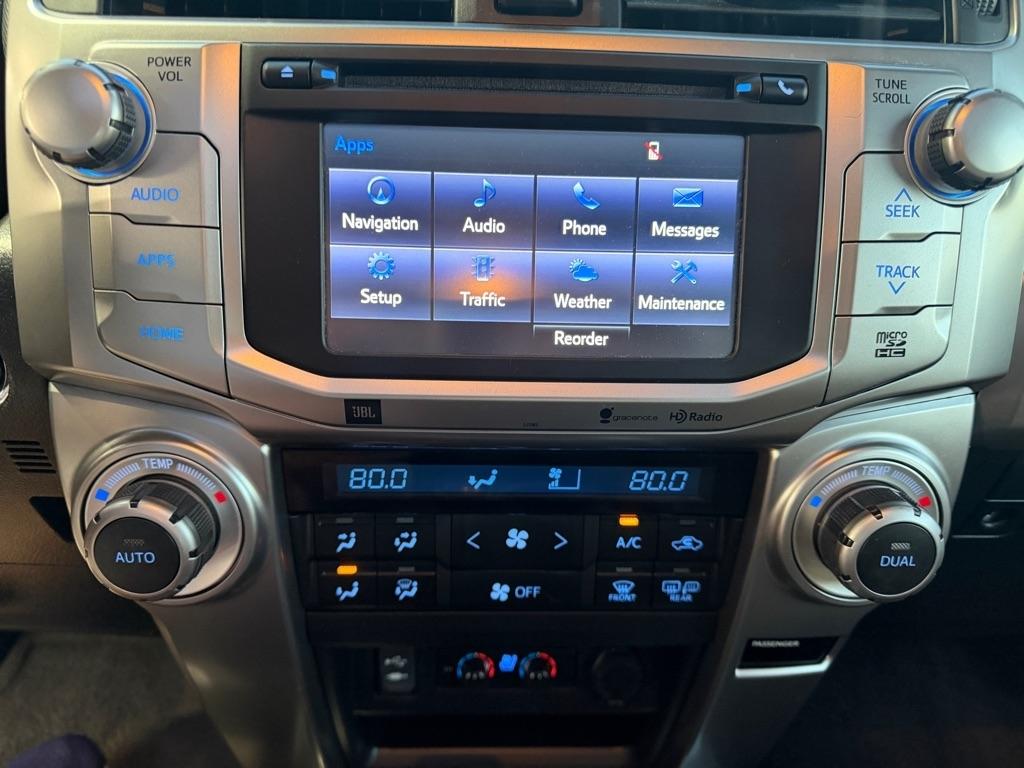 Toyota 4Runner SR5 2WD 2014