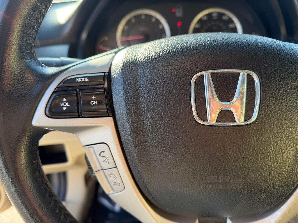 Honda Accord EX-L Coupe AT 2011