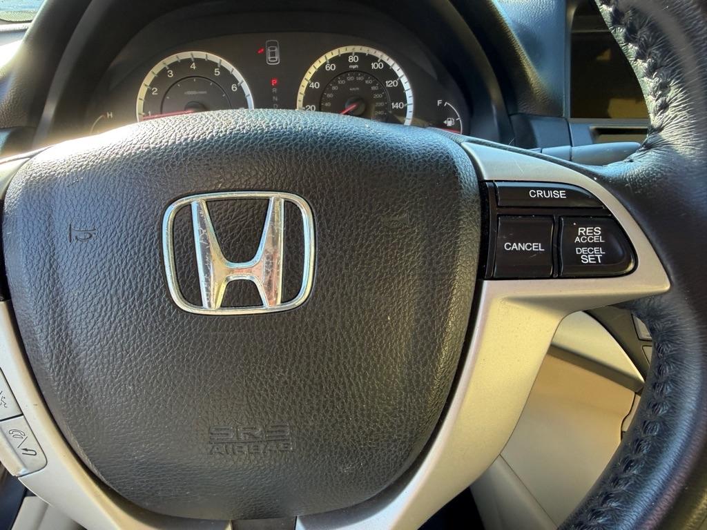 Honda Accord EX-L Coupe AT 2011