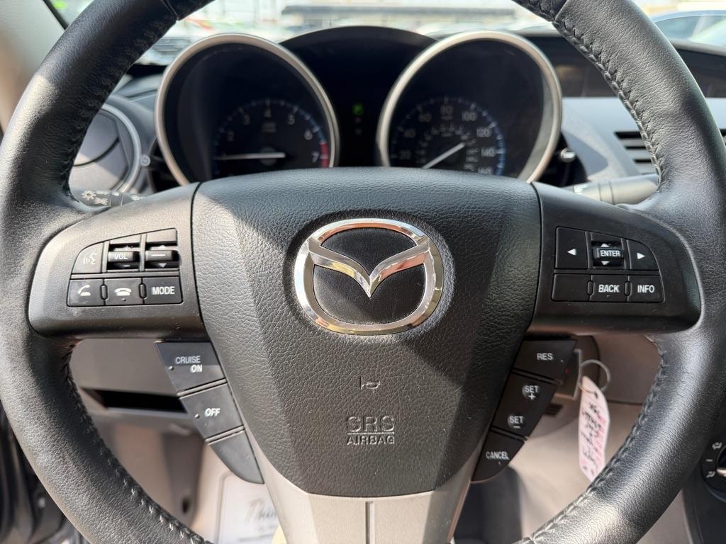 Mazda MAZDA3 i Touring 4-door 2012