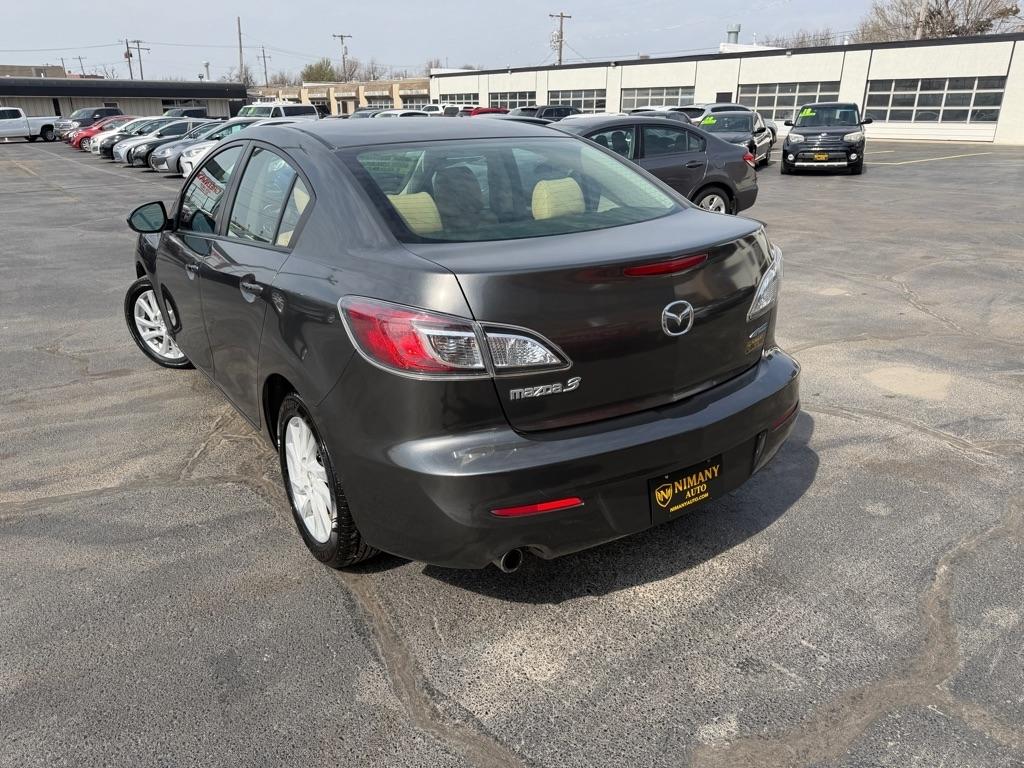 Mazda MAZDA3 i Touring 4-door 2012