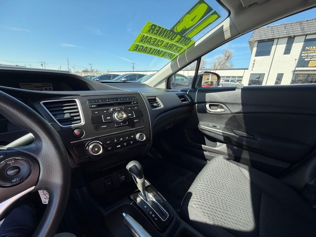 Honda Civic LX Sedan CVT 2014