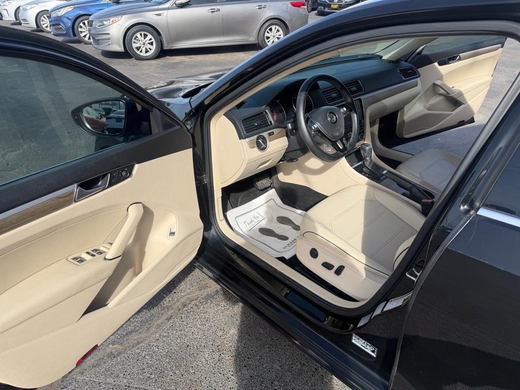 Volkswagen Passat SE PZEV 6A 2016