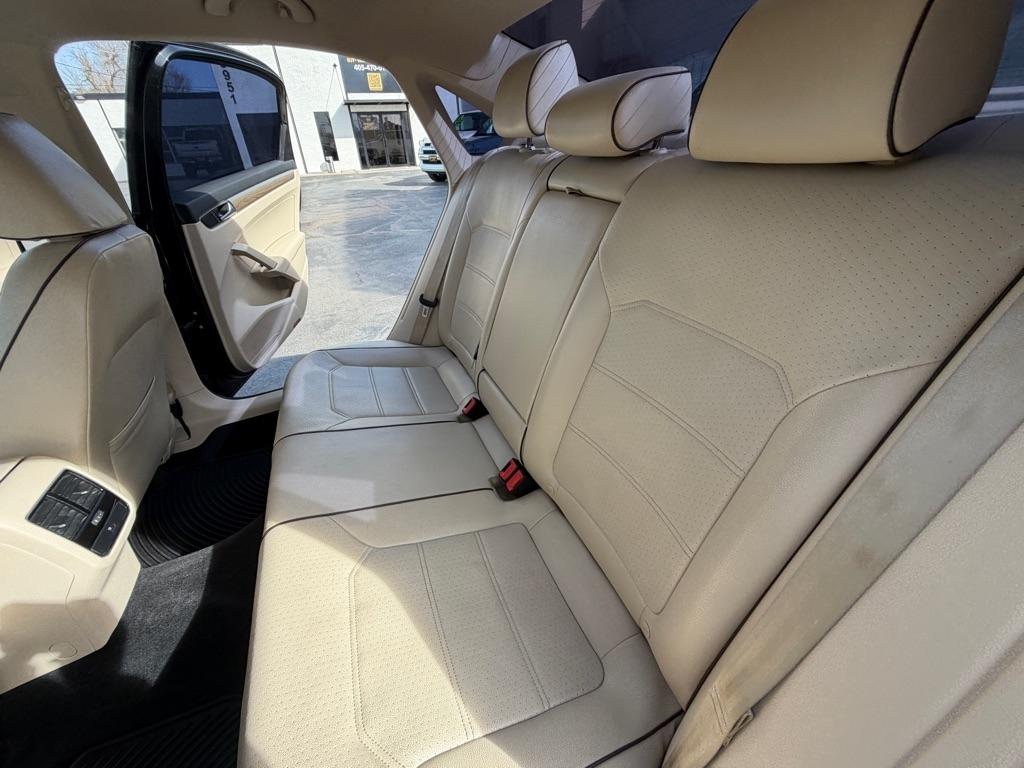 Volkswagen Passat SE PZEV 6A 2016