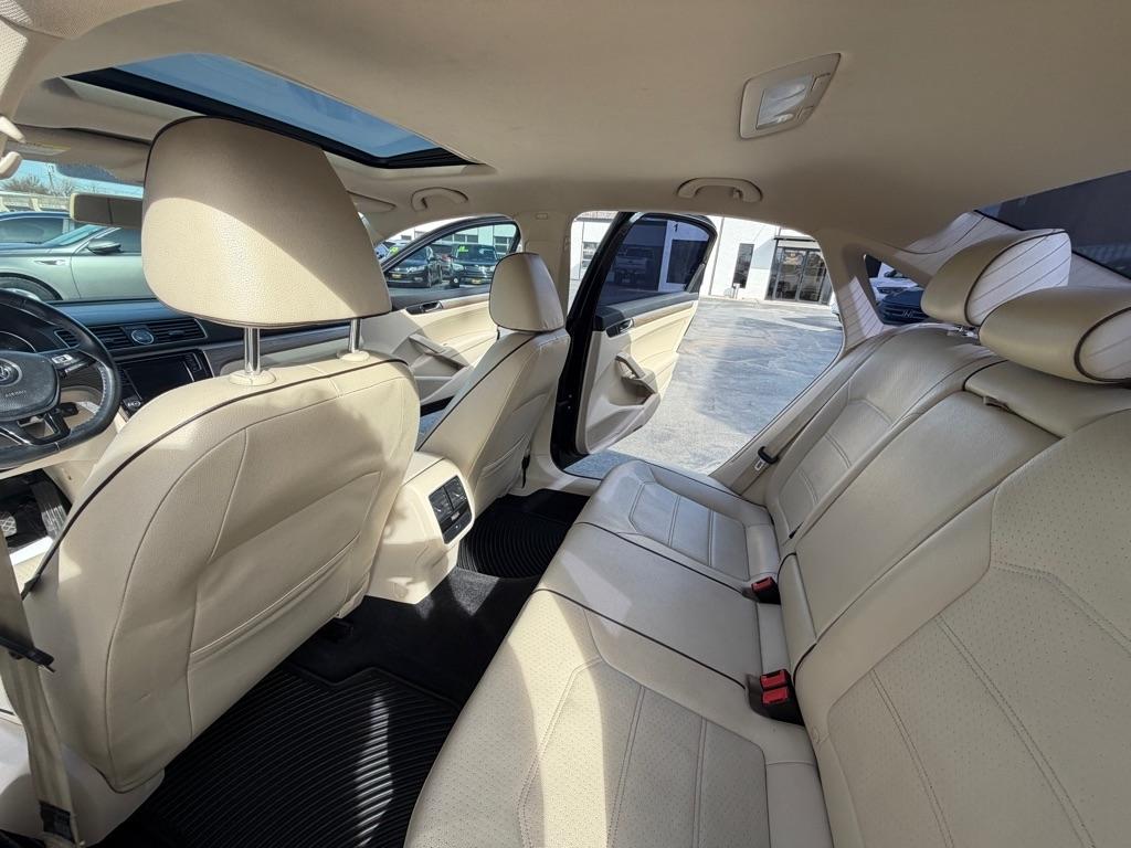 Volkswagen Passat SE PZEV 6A 2016