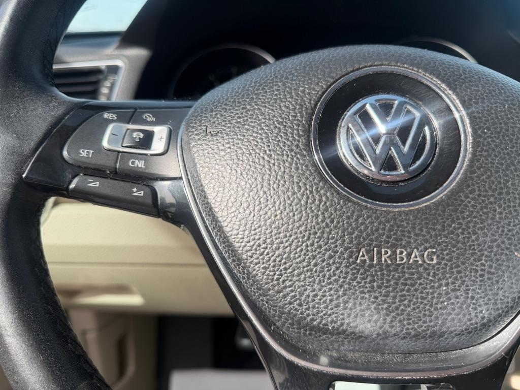 Volkswagen Passat SE PZEV 6A 2016