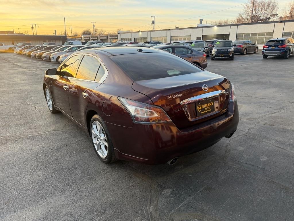 Nissan Maxima S 2014