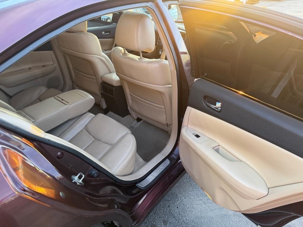 Nissan Maxima S 2014