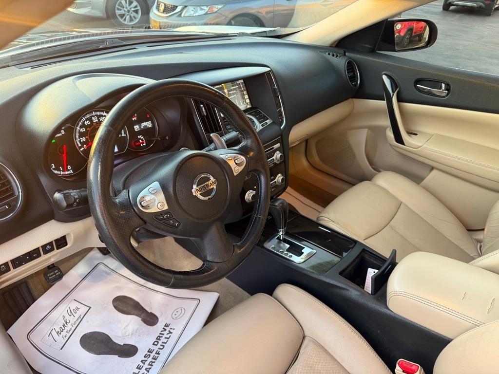 Nissan Maxima S 2014