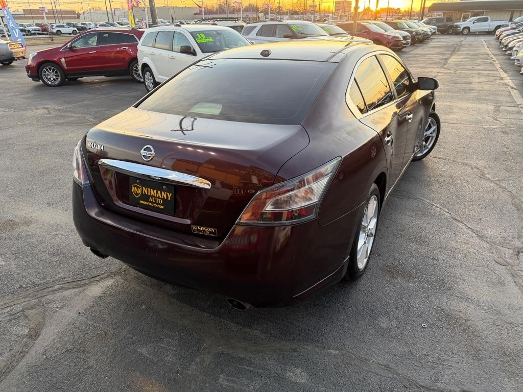 Nissan Maxima S 2014